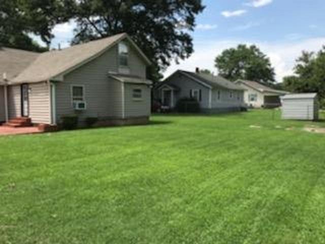  218 Jones St SE, Bolivar, TN 38008 photo 8