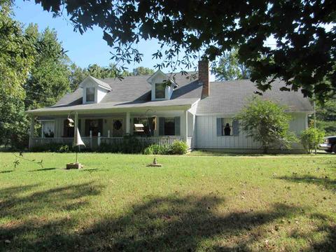 1552 Mcwilliams Rd, Covington, TN 38019 photo 1