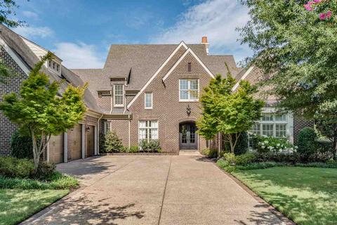 1311 Bridgepointe Dr, Collierville, TN 38017 photo 1