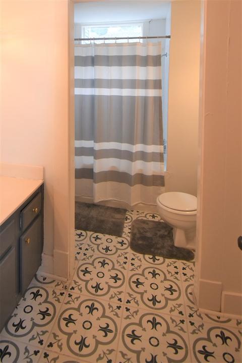 249 Pine St, Memphis, TN 38104 photo 9