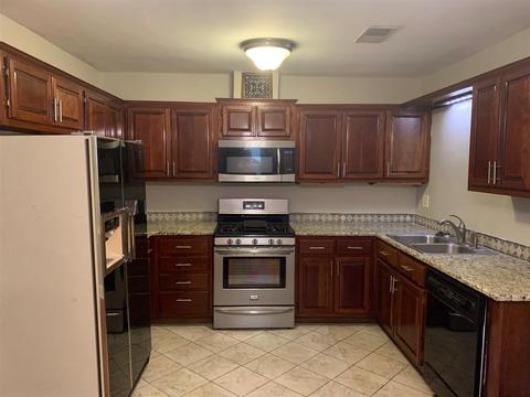 611 Eastern Dr, Memphis, TN 38122 photo 5
