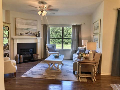 851 Ruby Creek Cv, Memphis, TN 38109 photo 3