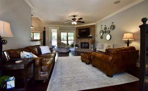 4482 Bakersfield Dr, Olive Branch, MS 38654 photo 5