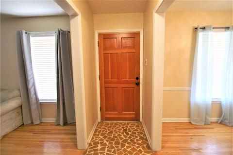 1318 E Holmes Rd, Memphis, TN 38116 photo 3