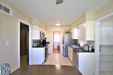 1318 E Holmes Rd, Memphis, TN 38116 photo 13