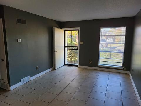 3754 Wolf Trail Dr, Memphis, TN 38128 photo 8