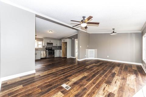 49 Cedar Point Rd, Drummonds, TN 38023 photo 4