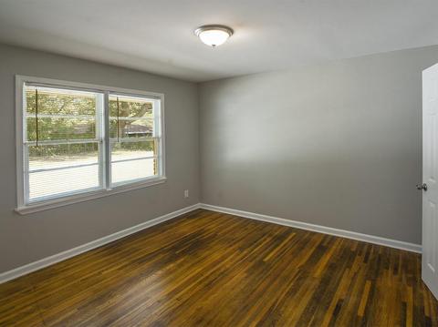 1408 E Raines Rd, Memphis, TN 38116 photo 10