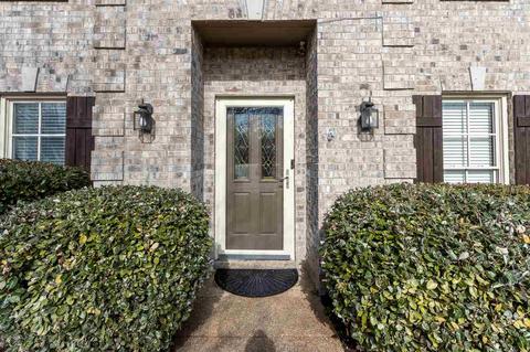 6018 Maher Valley Cv, Bartlett, TN 38135 photo 2
