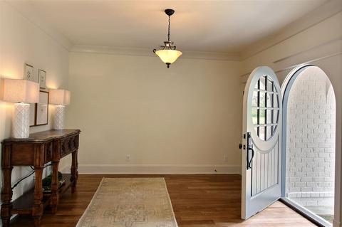 185 Cooper St, Collierville, TN 38017 photo 4