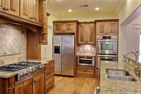 185 Cooper St, Collierville, TN 38017 photo 9