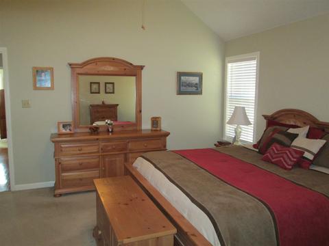 384 Wolf Run Rd, Collierville, TN 38017 photo 12