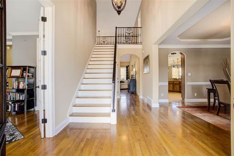 1025 E Old Hearthstone Cir E, Collierville, TN 38017 photo 3