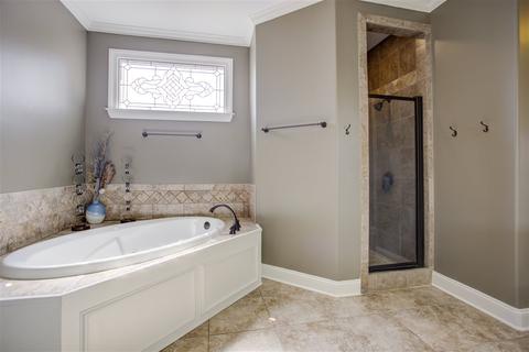 1025 E Old Hearthstone Cir E, Collierville, TN 38017 photo 14