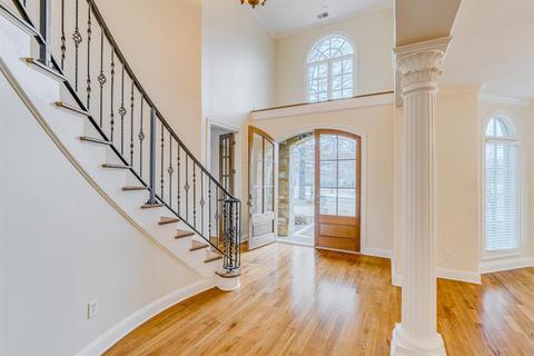 1065 E Old Hearthstone Cir, Collierville, TN 38017 photo 5
