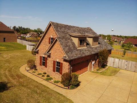 2728 Fall Spring Dr, Olive Branch, MS 38654 photo 2