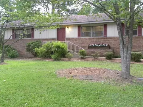 112 E Melody Ln, Corinth, MS 38834 photo 1