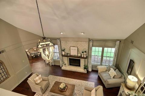 1010 W Tree Dr, Collierville, TN 38017 photo 9