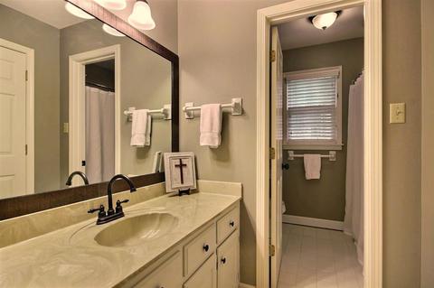 1010 W Tree Dr, Collierville, TN 38017 photo 13
