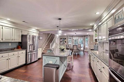 1010 W Tree Dr, Collierville, TN 38017 photo 6