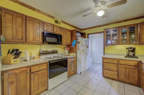 1387 Dearing Rd, Memphis, TN 38117 photo 6