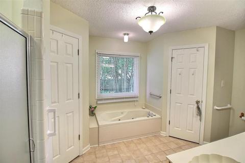 397 Ashley Dr, Collierville, TN 38017 photo 8