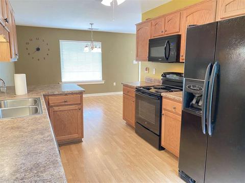 73 E White Rd, Collierville, TN 38017 photo 4