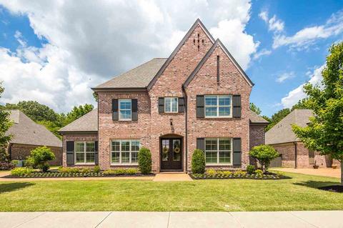 886 Cypress Run Dr, Collierville, TN 38017 photo 1
