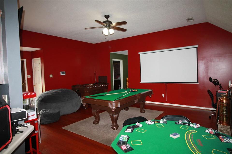  322 Elizabeth Dr, Atoka, TN 38004 photo 2