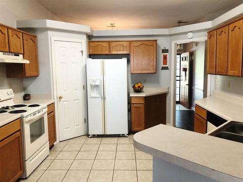 7301 Gail Dr, Bartlett, TN 38133 photo 4
