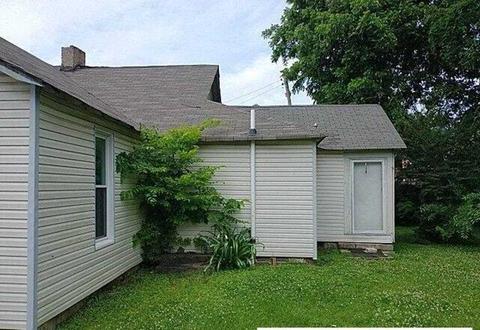 411 E Deaderick St, Jackson, TN 38301 photo 6