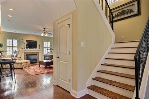 158 E Porter Run Dr, Collierville, TN 38017 photo 5