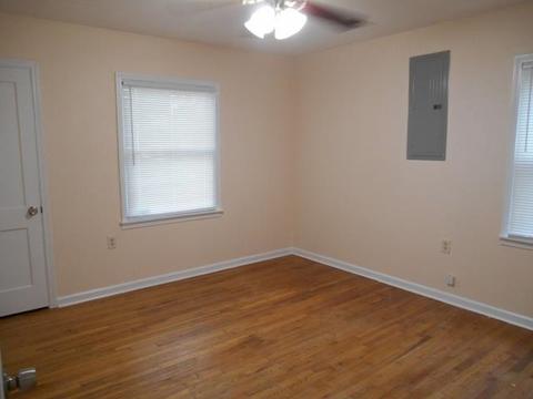 828 Douglas St, Covington, TN 38019 photo 9