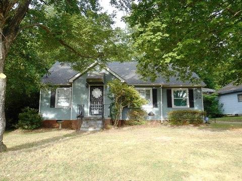 828 Douglas St, Covington, TN 38019 photo 1