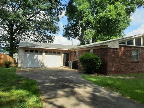 3324 Powers Rd, Memphis, TN 38128 photo 1