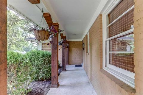 4780 Dee Rd, Memphis, TN 38117 photo 2