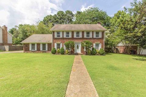 156 E Graycrest Ave, Collierville, TN 38017 photo 1