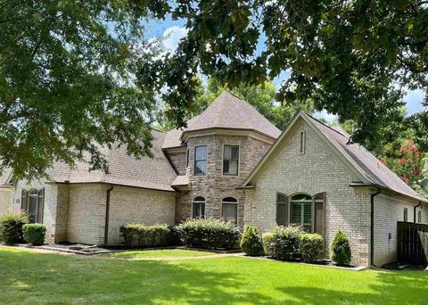 819 Deep Woods Rd, Collierville, TN 38017 photo 1
