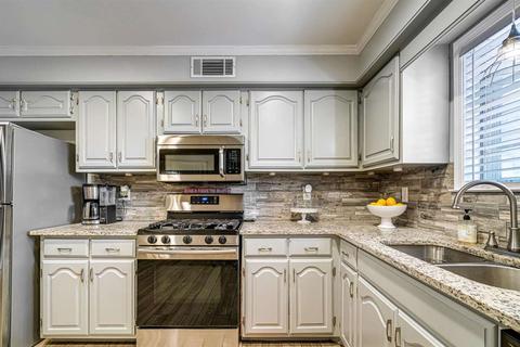 6838 Dawnhill Rd, Bartlett, TN 38135 photo 13