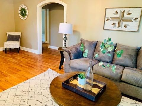 810 E Main St, Savannah, TN 38372 photo 4