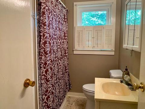 810 E Main St, Savannah, TN 38372 photo 9