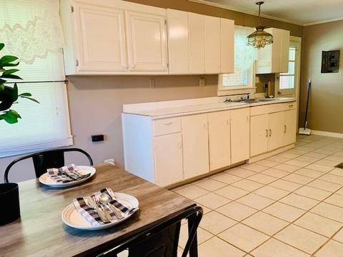 810 E Main St, Savannah, TN 38372 photo 8