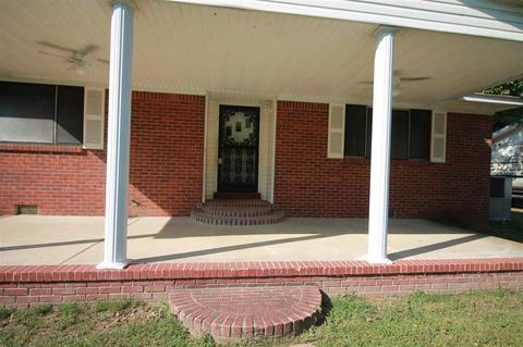 536 James St, Covington, TN 38019 photo 2