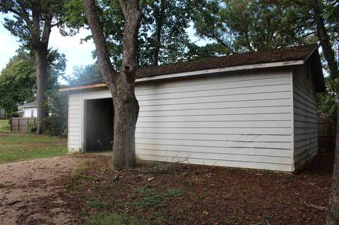 628 S Maple St, Covington, TN 38019 photo 3