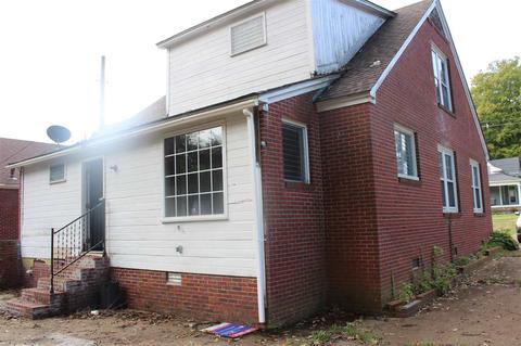 628 S Maple St, Covington, TN 38019 photo 2