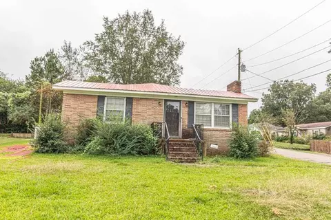 2404 Proper St, Corinth, MS 38835 photo 2