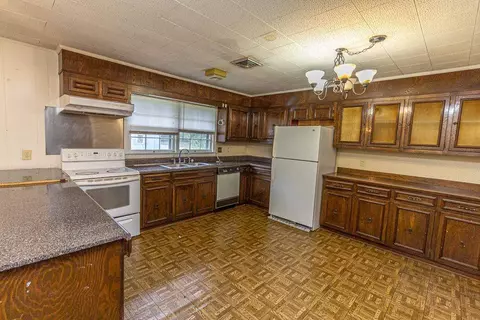2404 Proper St, Corinth, MS 38835 photo 7