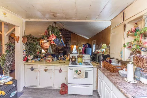 2406 Proper St, Corinth, MS 38835 photo 6