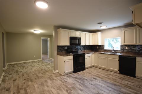 206 Mcfadden Ave, Covington, TN 38019 photo 5