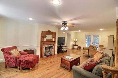 1025 W Tree Dr, Collierville, TN 38017 photo 6